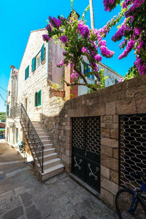 Sun And Stone Apartment Cavtat Exteriör bild